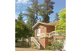 Front of home (2006-10-18)