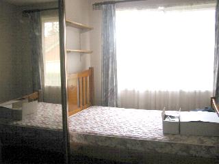 Bed 2 (2006-02-21)