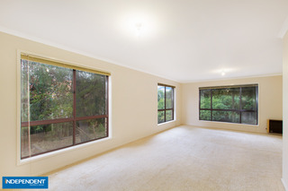 Lounge Room (2014-02-12)