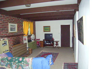 Family room (2005-11-24)