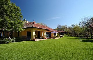 Main (2004-10-15)