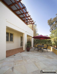 Courtyard (2008-09-10)
