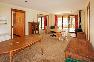 Living Room (2016-10-21)