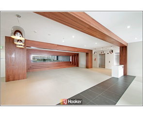 Foyer (2013-07-12)