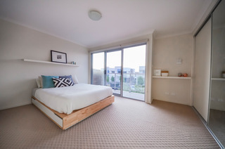 Bedroom 1 (2016-01-03)