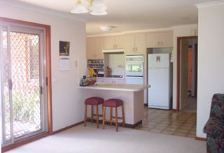 Family room (2004-11-18)