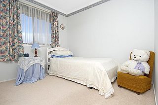 Bed 4 (2005-06-24)