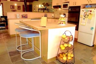 Kitchen (2002-10-21)