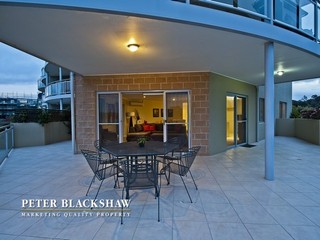 Outdoor Entertaining (2011-06-16)