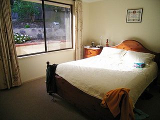 Bed 1 (2006-04-18)