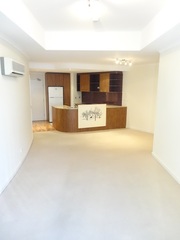 Living Room (2014-08-15)