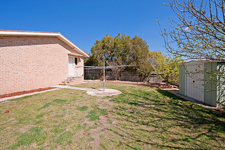 Rear yard (2011-10-14)