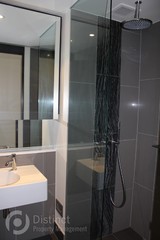 Main Bathroom (2013-11-29)