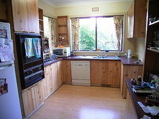 Kitchen (2006-04-18)