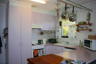 Kitchen (2004-11-24)