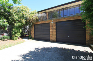 Garages (2015-10-28)