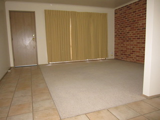 Living Room (2013-09-10)