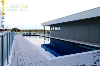 Swimming pool (2014-12-03)