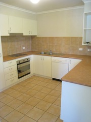 Kitchen (2012-08-09)