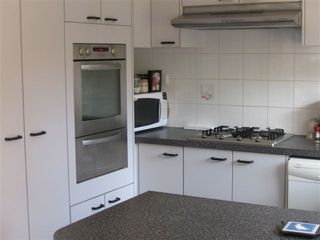 Kitchen (2010-10-13)