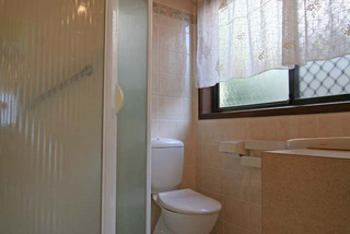 Ensuite (2006-03-30)