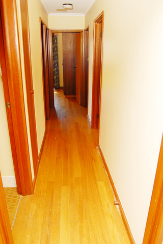 Hall (2006-09-14)
