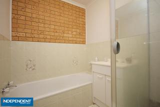 Bathroom (2011-06-22)