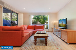 Living Room (2012-11-10)