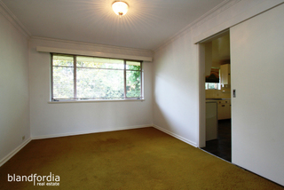Dining Room (2011-01-18)