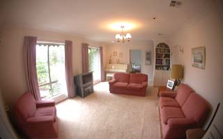 Family room (2003-08-15)