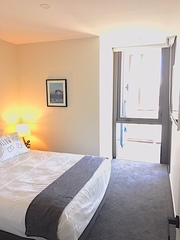 Bedroom 1 (2017-04-11)