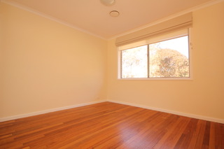 Bedroom 2 (2012-06-20)