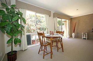 Living room (2007-11-14)