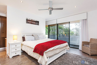 Bedroom 2 (2016-10-20)