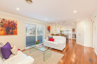 Family Room (2015-09-24)