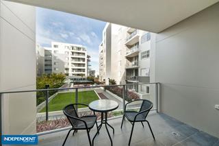 Balcony (2012-02-02)
