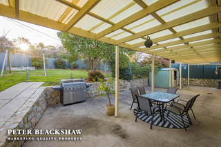 Covered entertaining area (2017-06-09)