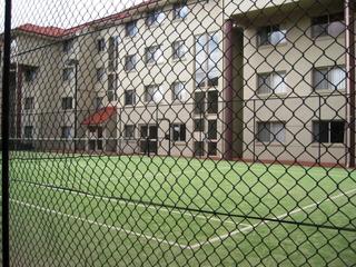 Tennis Courts (2009-05-19)