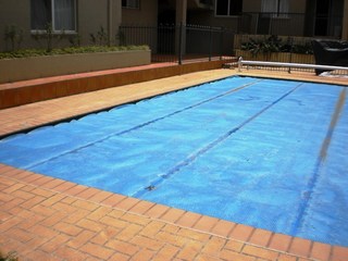 Pool (2013-11-14)