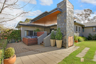 Rear Yard (2015-08-11)