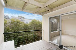 Balcony (2015-09-17)