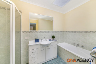 Bathroom (2015-02-05)