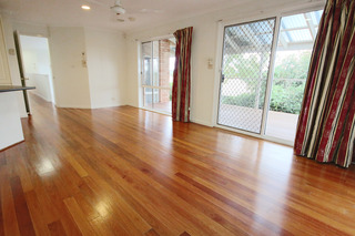 Family Room (2016-05-12)
