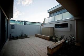 Courtyard (2010-06-15)