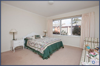 Bedroom 1 (2011-06-22)