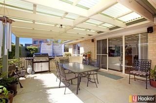 Alfresco Area (2013-04-19)