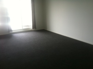 Living Room (2012-01-04)