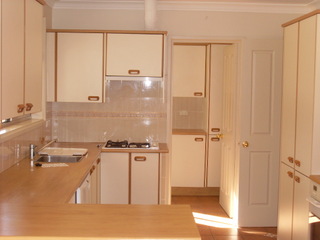 Kitchen (2011-04-29)