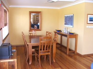 Dining (2007-01-11)