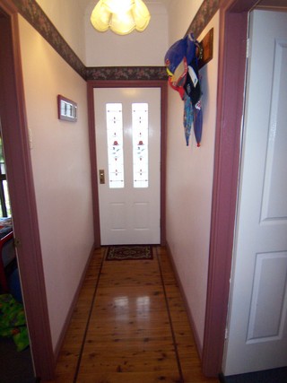 Entrance (2008-06-12)